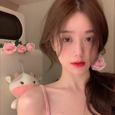 阳台上的女人们